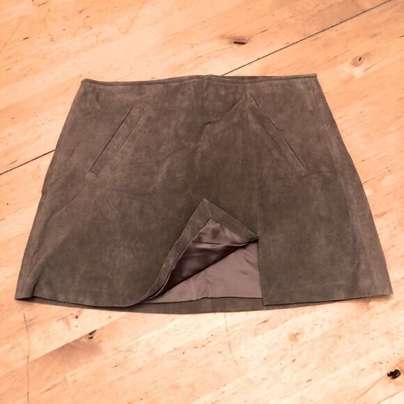 BLANK NYC Suede Miniskirt Size 26, 29 & 31 - Picture 4 of 14